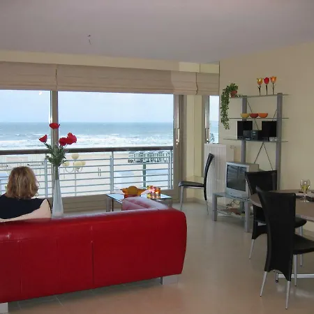 Residentie Albert-1, App.202, Zeelaan 214 * 德帕内