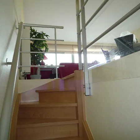 Residentie Albert-1, App.202, Zeelaan 214 *